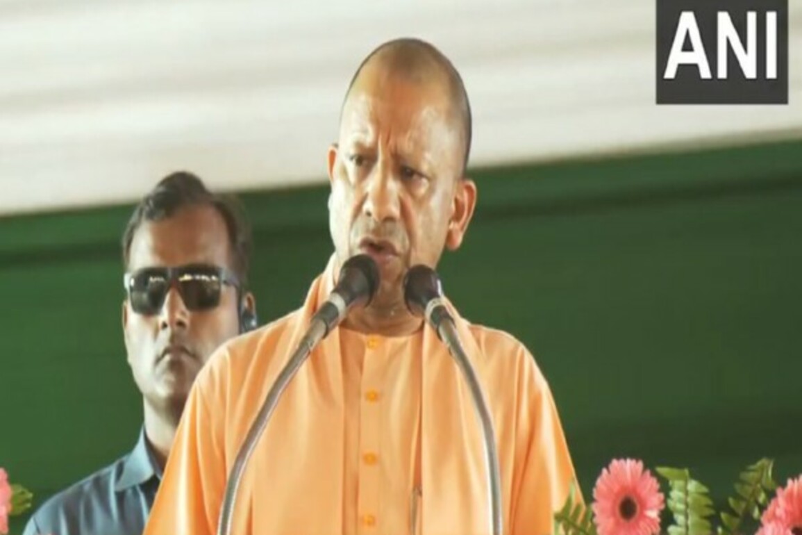 Uttar Pradesh CM Yogi inaugurates Rs 1,500 crore projects in Gorakhpur