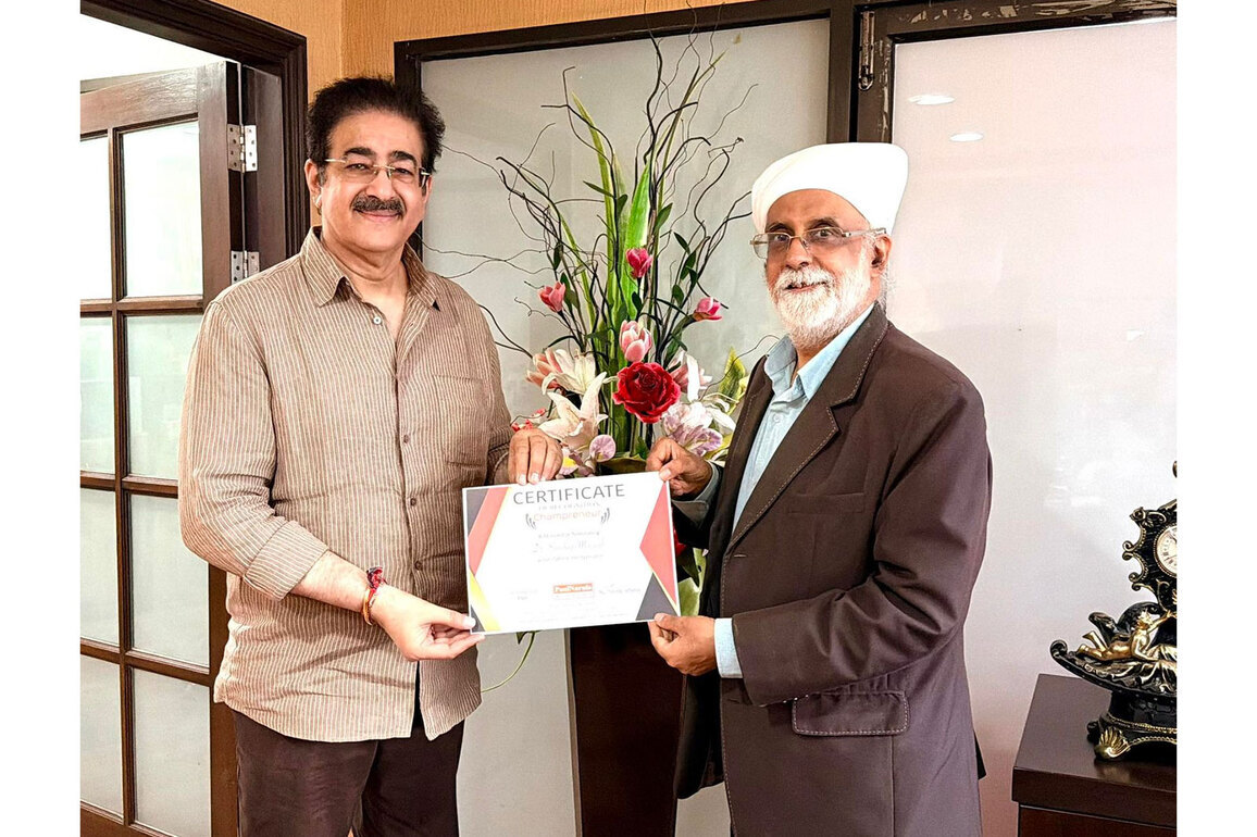 Dr. Sandeep Marwah Honoured by Paul Narula Academy Bangkok Thailand