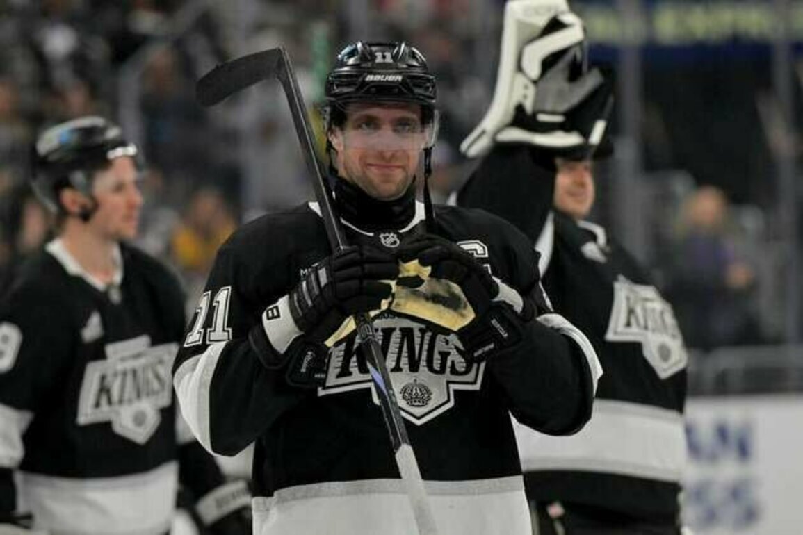 Avs, Kings bring veteran leadership into season opener