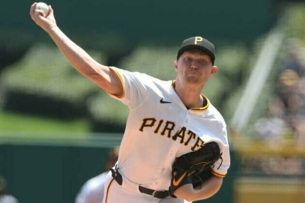 Pirates post third straight shutout against Cardinals
