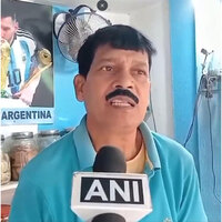 Ichapur tea seller paints house in Argentina colours, set to meet Messi in Kolkata