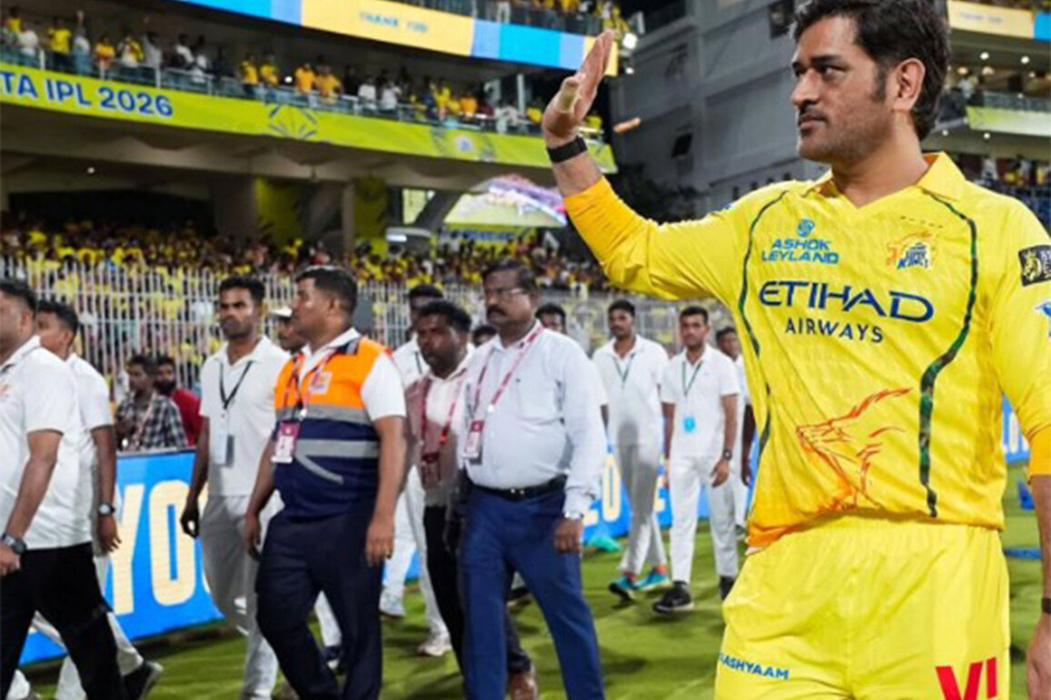 IPL 2026: MS Dhoni's appearance at Chepauk leaves CSK fans emotional during final home game