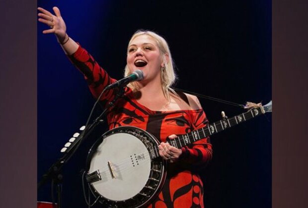 Elle King expecting first child with Dan Tooker