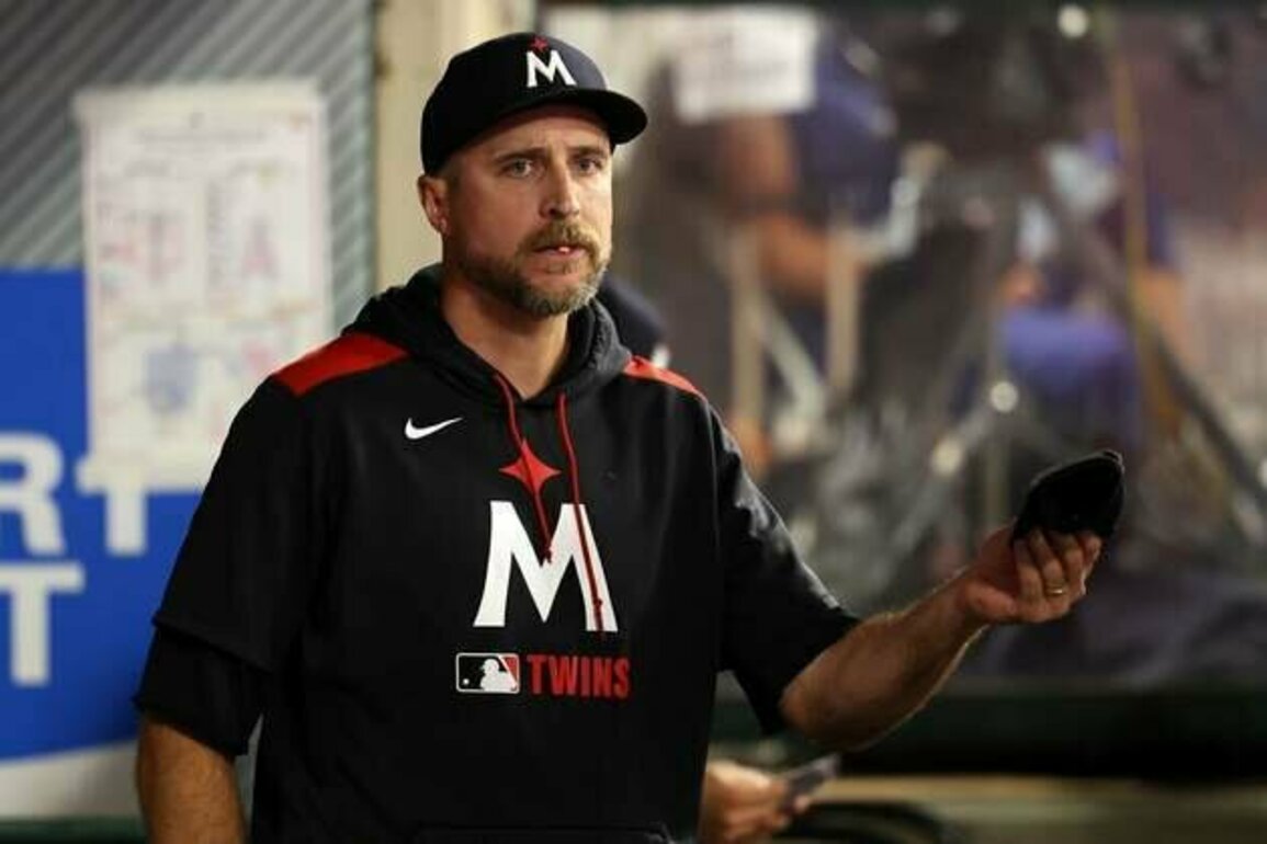 Twins fire manager Rocco Baldelli