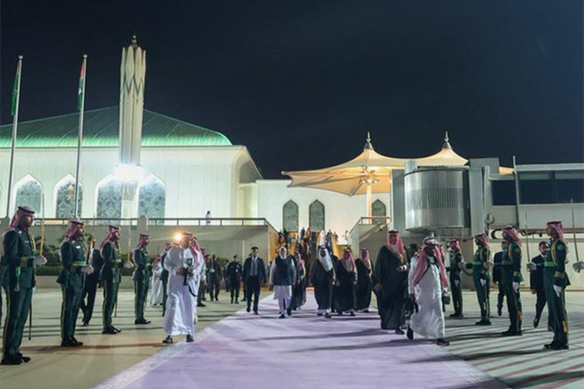 PM Modi cuts short his visit to Saudi Arabia after Pahalgam terror attack, departs for India