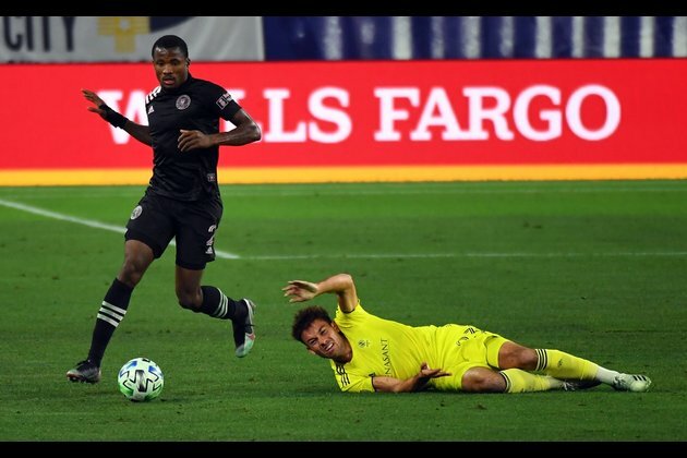Union sign D Alvas Powell to one-year deal