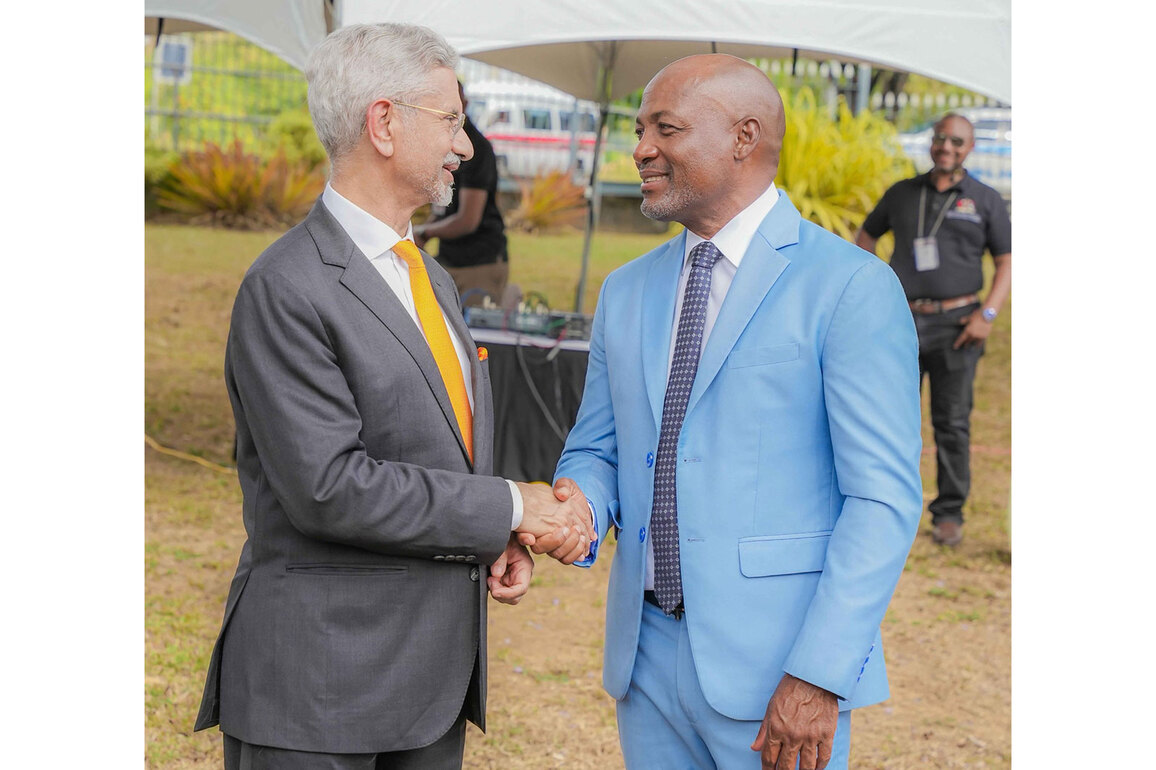 EAM Jaishankar meets veteran cricketer Brian Lara on his official tour of Trinidad and Tobago