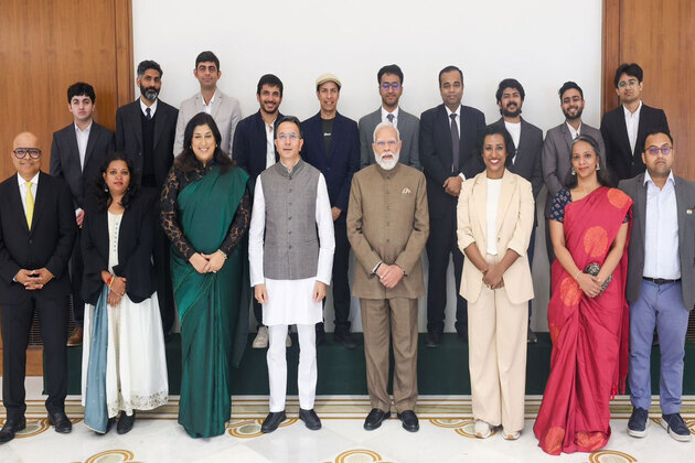 PM Modi holds roundtable with 16 CEOs of AI startups, 7 bilateral meetings