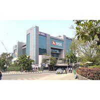 Sensex, Nifty decline over 1% amid heavy selling in IT stocks