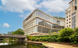 Accoya wood and the shift towards circular construction materials
