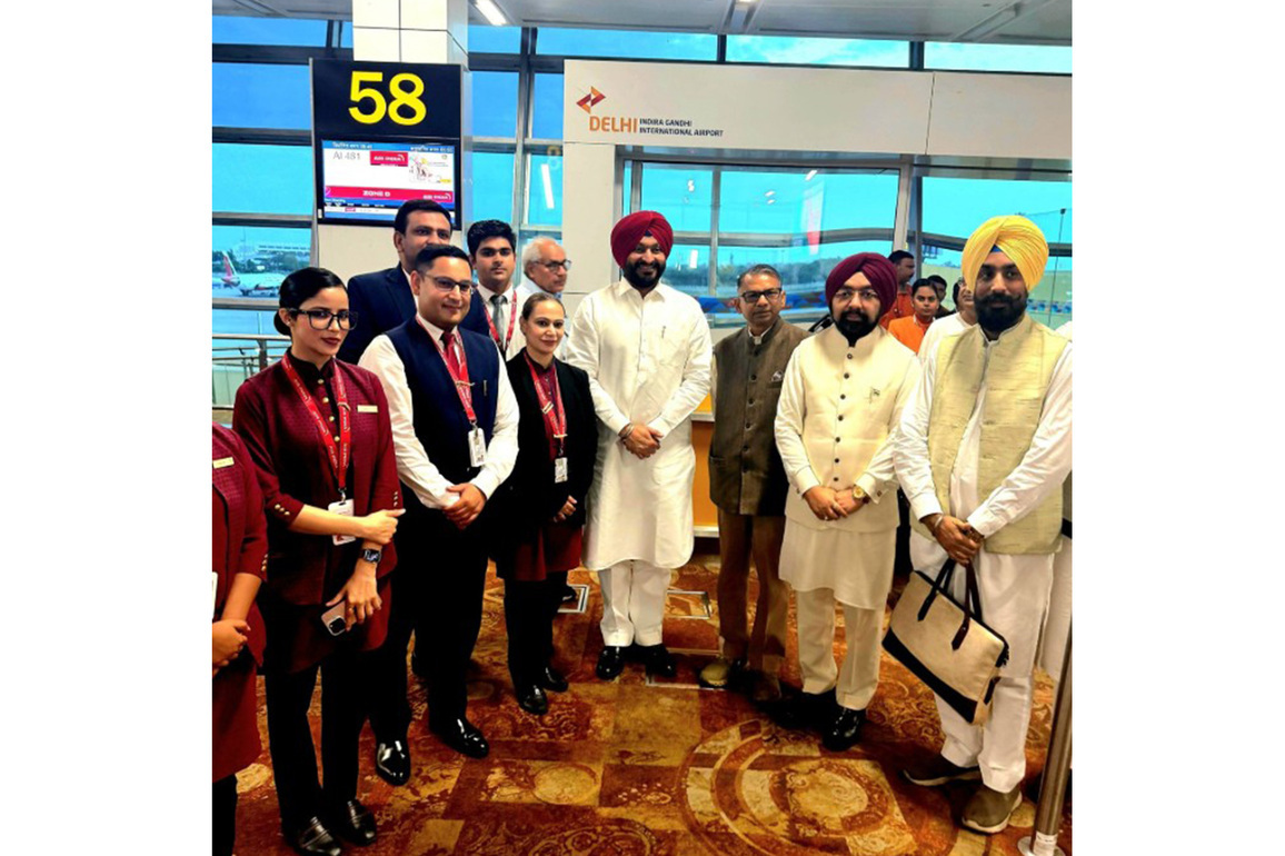 "30-year wait finally ends": MoS Bittu, BJP MP Sahney board inaugural flight to Ludhiana as Halwara Airport operationalised