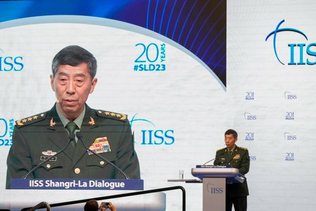 China Defends Confronting US, Canadian Vessels in Taiwan Strait