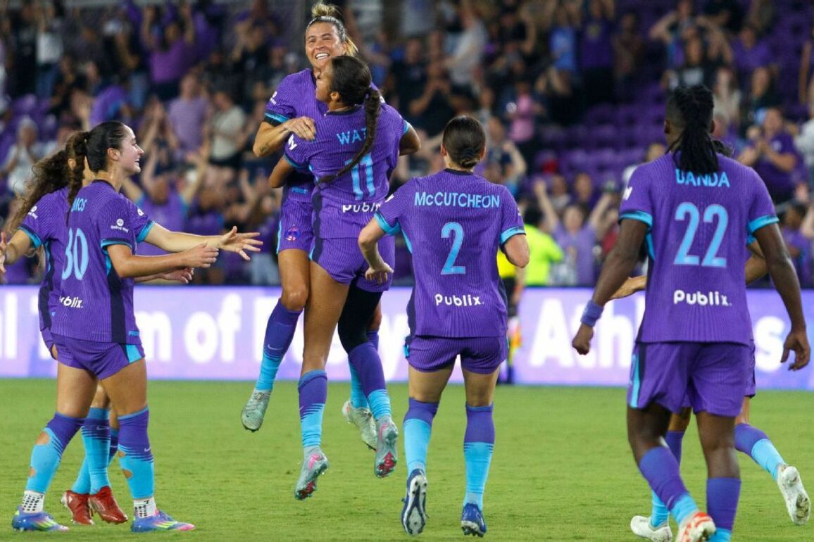 Orlando Pride avoid consecutive defeats with late show against Angel City - ESPN