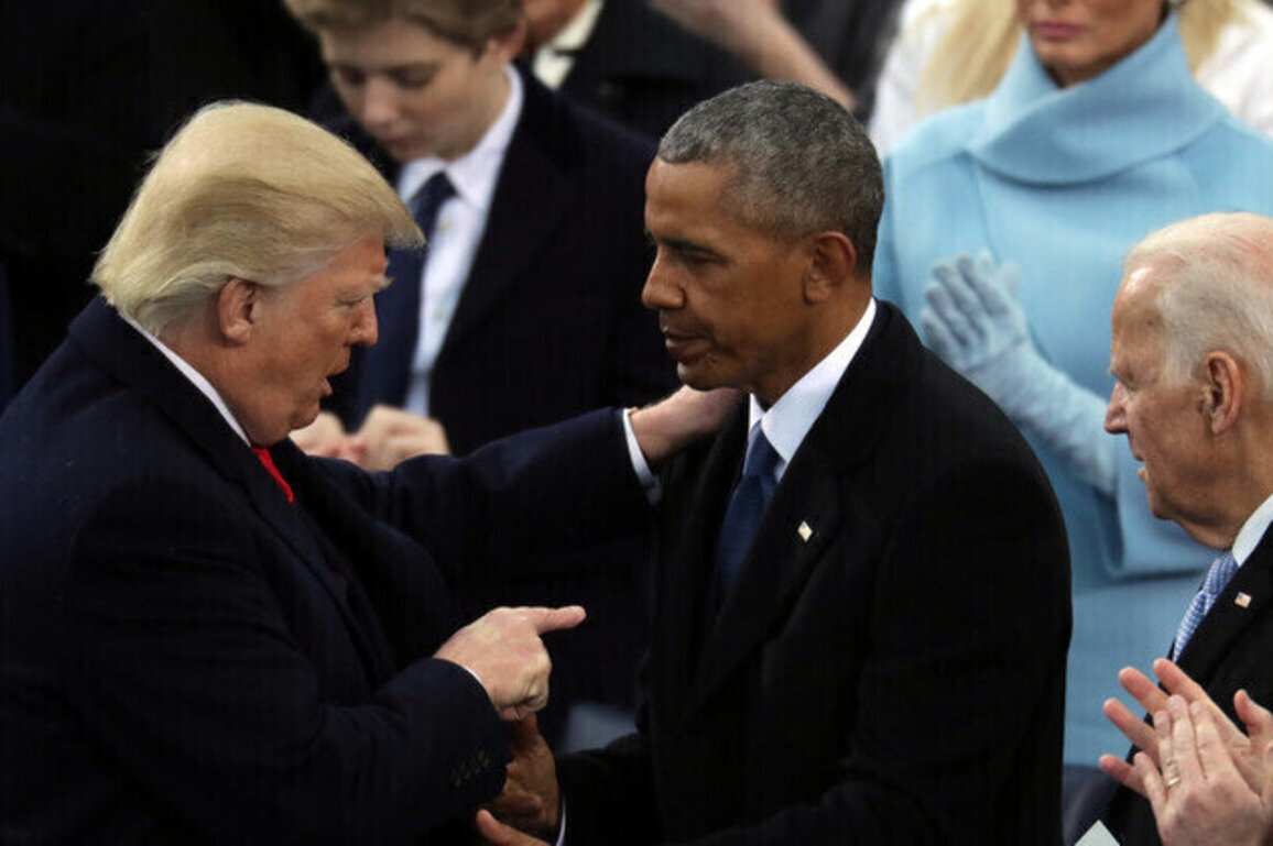 Trump refuses to apologize for Obama monkey meme