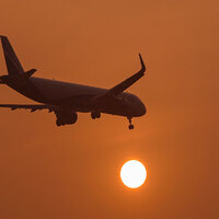 Travel apps race for convenience as Airbnb launches end-to-end trip services