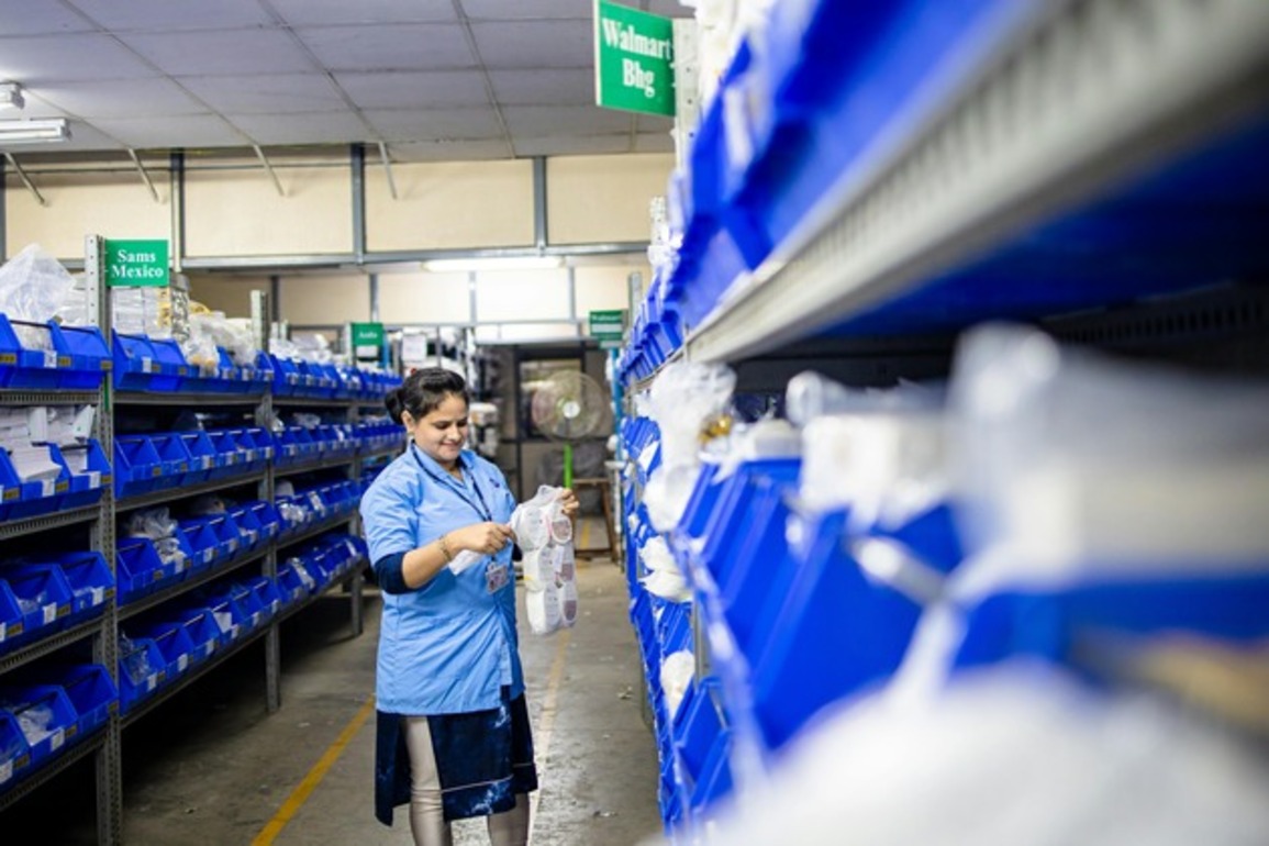 Walmart to shift Fort Worth fulfillment work to other hubs