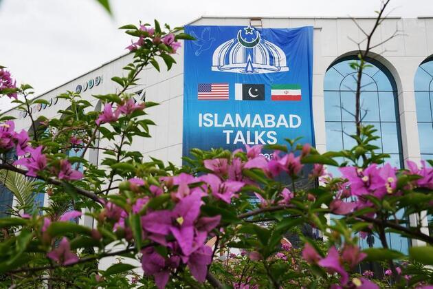 Roundup: U.S.-Iran talks show signs of progress amid blockade, shuttle diplomacy