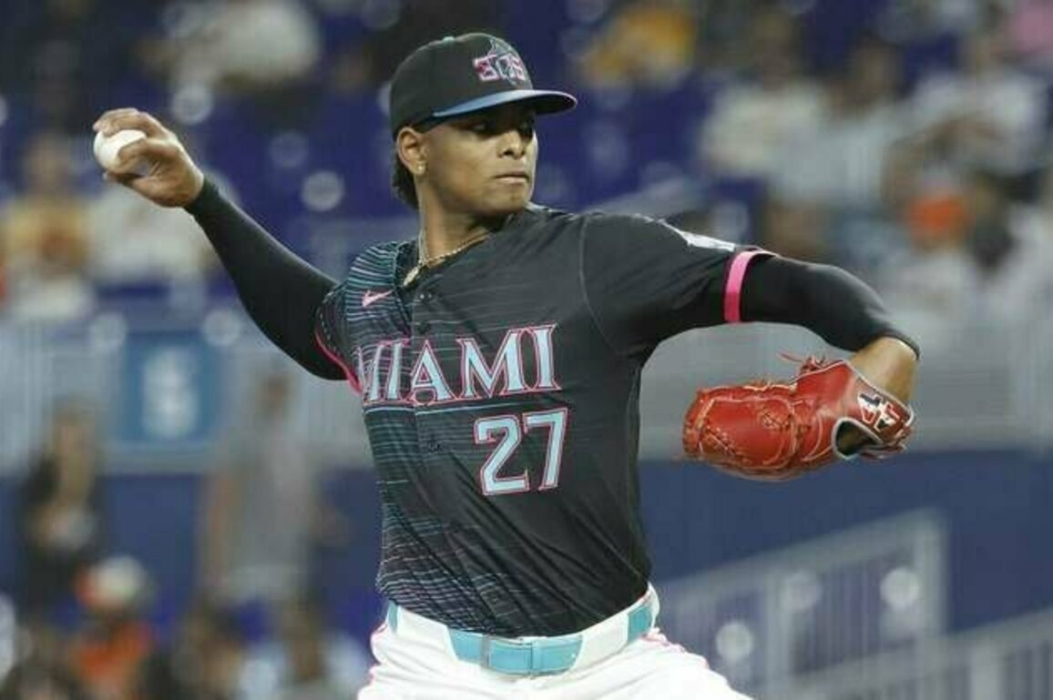 Marlins use defense, pitching to stifle Giants