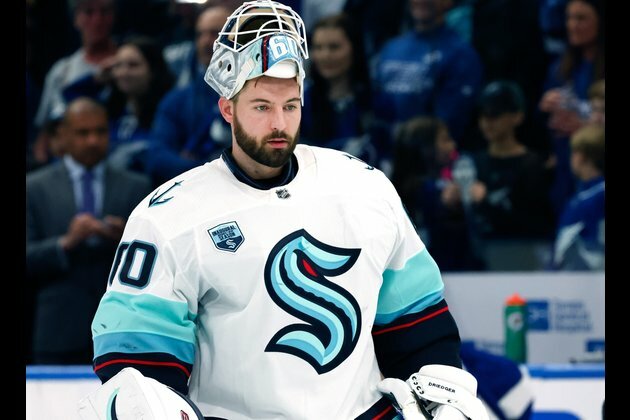 Kraken place G Chris Driedger, F Calle Jarnkrok on IR