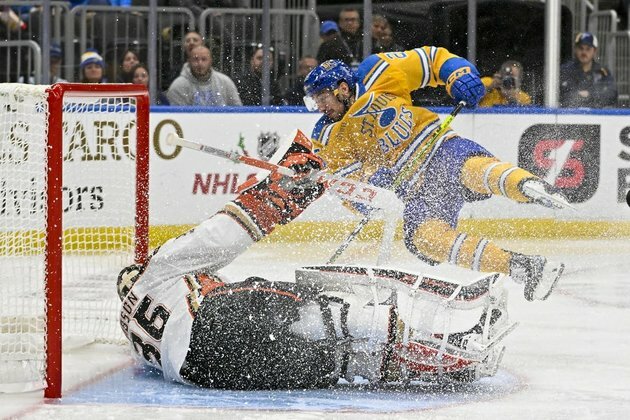 Blues bring seven-game win streak to Buffalo