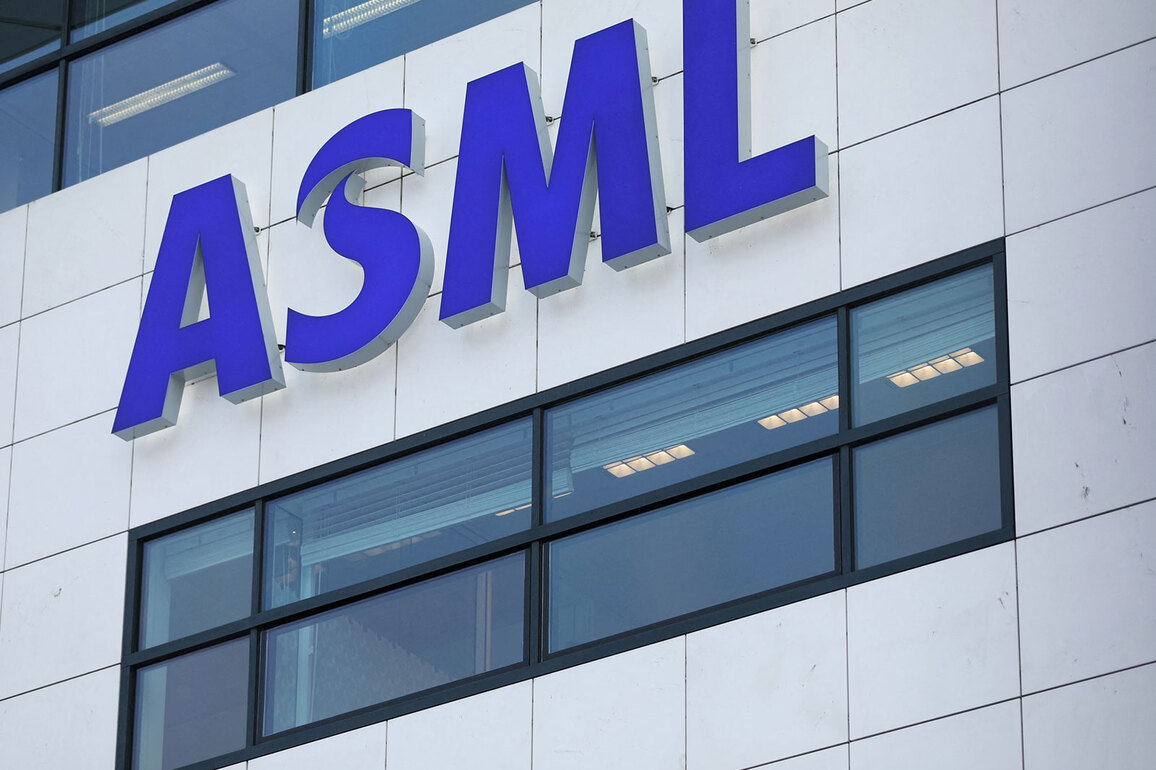 Dutch tech giant ASML's executive recalls company CEO meeting PM Modi for two hours, says "not always easy" to meet EU politicians