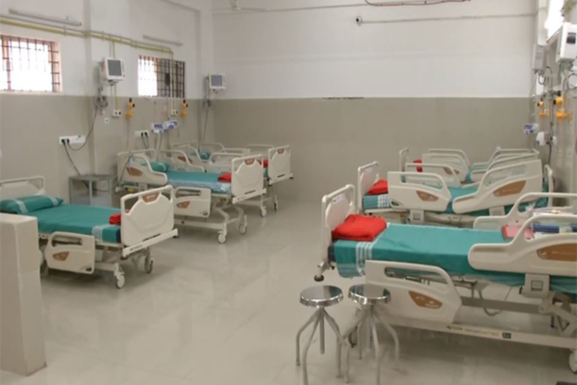 Gulbarga Institute of Medical Sciences sets up 25-bed COVID ward amid rising cases.