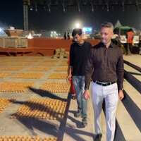 UP: Saints urge people to adopt Swadeshi, light locally made lamps this Diwali