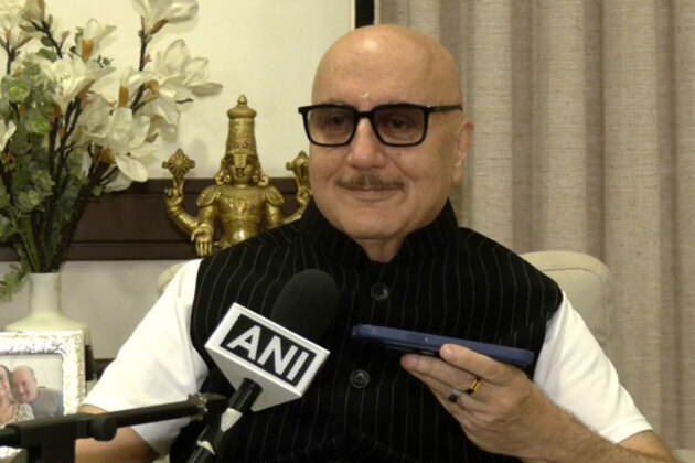 Oscar-winning composer MM Keeravani composes fresh birthday song for Anupam Kher, actor says "What greater joy than this"
