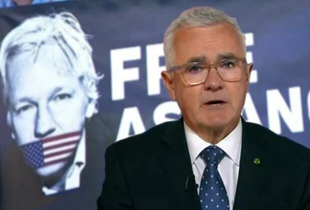 Andrew Wilkie pushes PM to bring Assange home