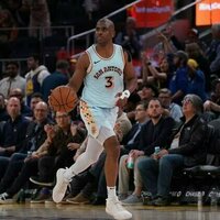 Clippers president: Team 'strongly considering' reunion with Chris Paul