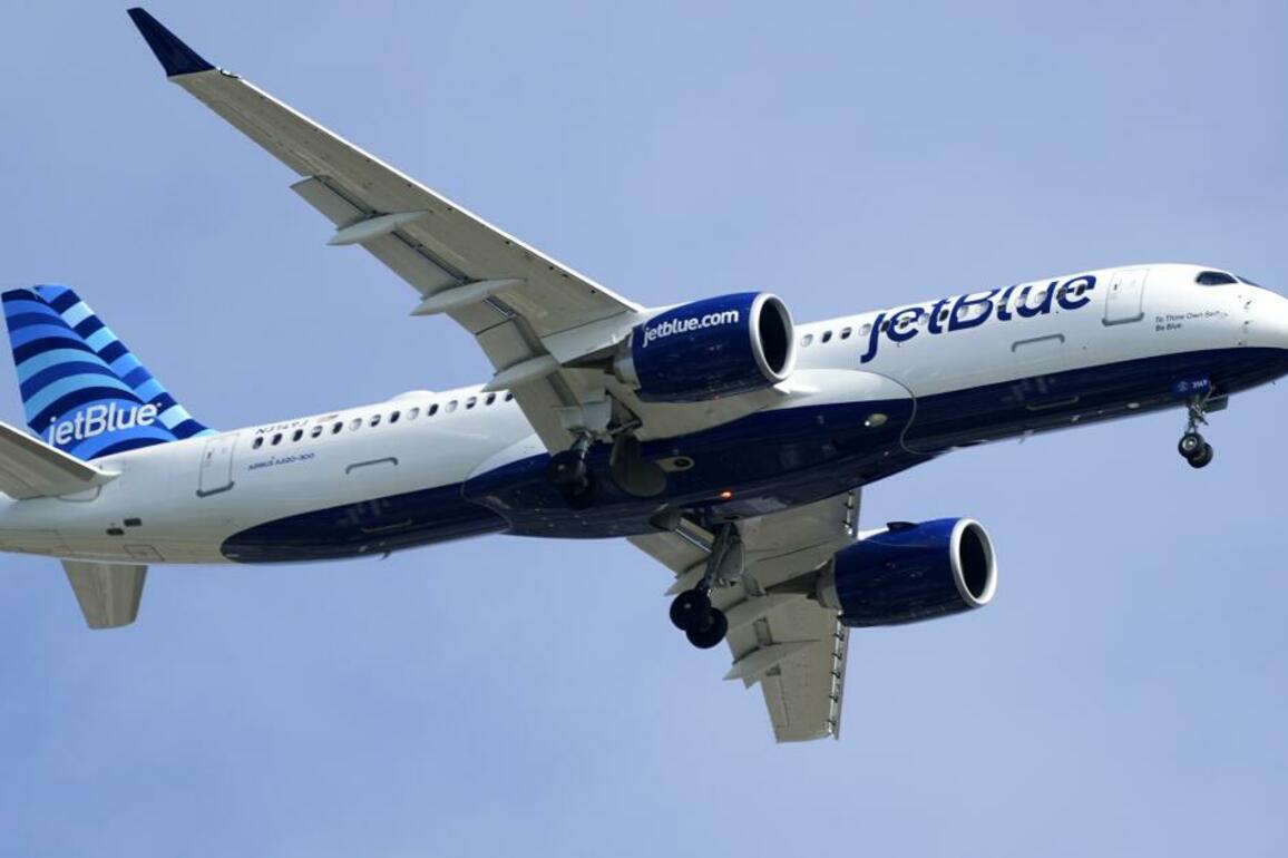 Ex-CHP captain slapped a flight attendant's butt, exposed himself on flight, prosecutors say