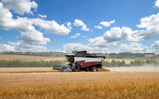 Weather forces EU to adjust crop yield forecasts