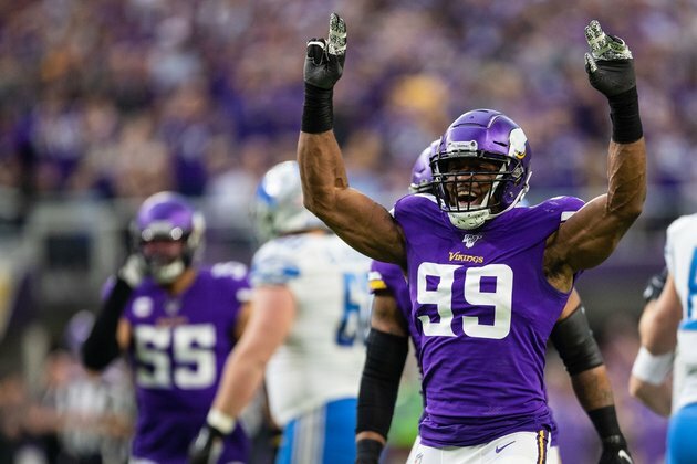 Vikings DE Hunter to have season-ending neck surgery
