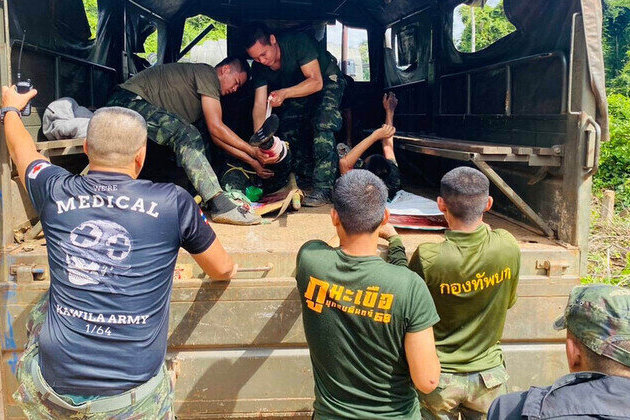 Thailand suspends Trump-brokered peace with Cambodia