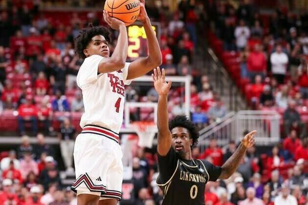 Christian Anderson, No. 10 Texas Tech pound Lindenwood