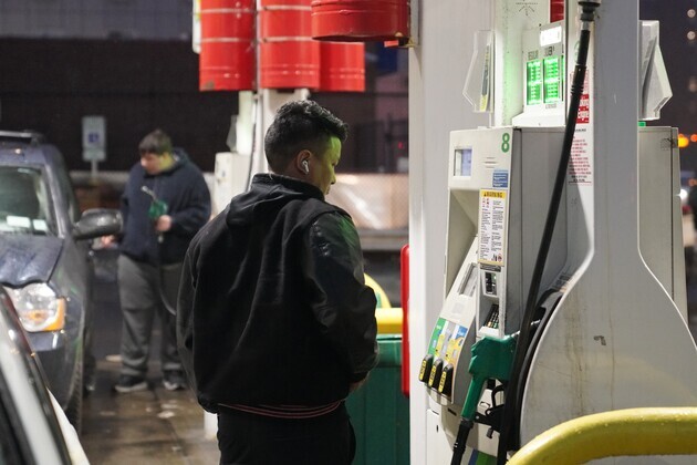 U.S.-NEW YORK-GASOLINE PRICES-INCREASE