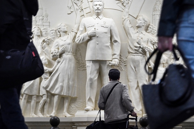 Opinion- A new statue for an old tyrant