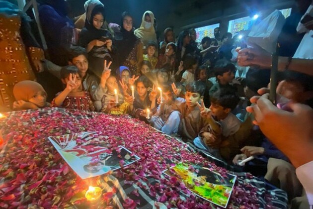 BYC mourns death of youth fighting for Baloch cause, hold candlelight vigil
