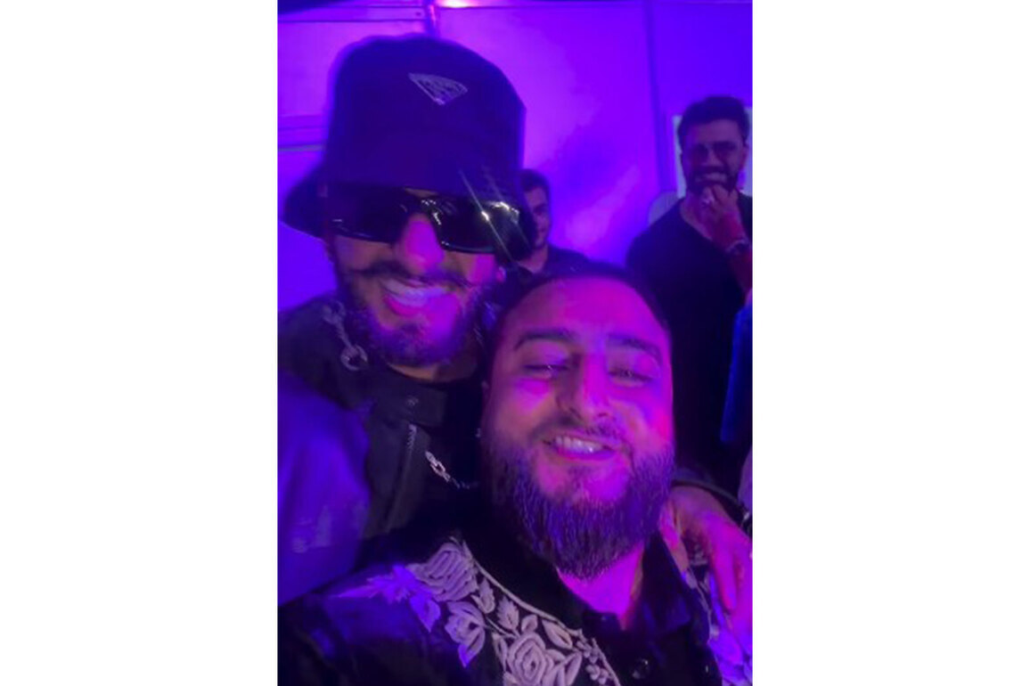 Watch: Ranveer Singh recreates 'Aari Aari Aari' with Khan Saab