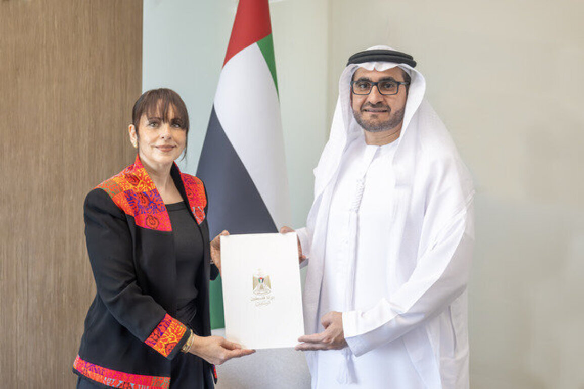MoFA receives credentials copy from new Ambassador of State of Palestine