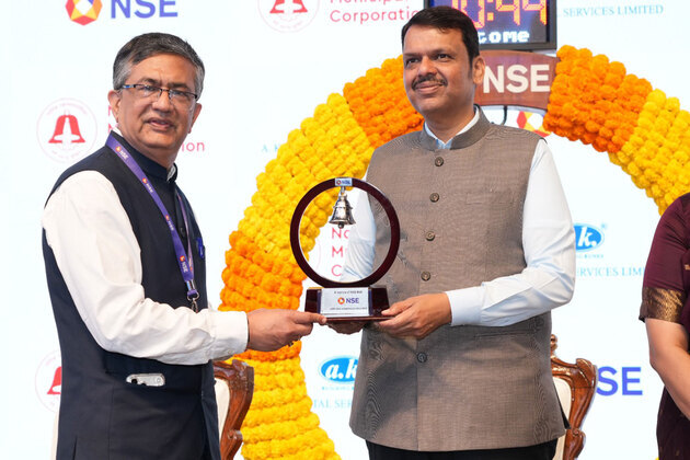 Nashik Municipal Corporation issued its first public Green Municipal Bonds; bonds listed on the NSE