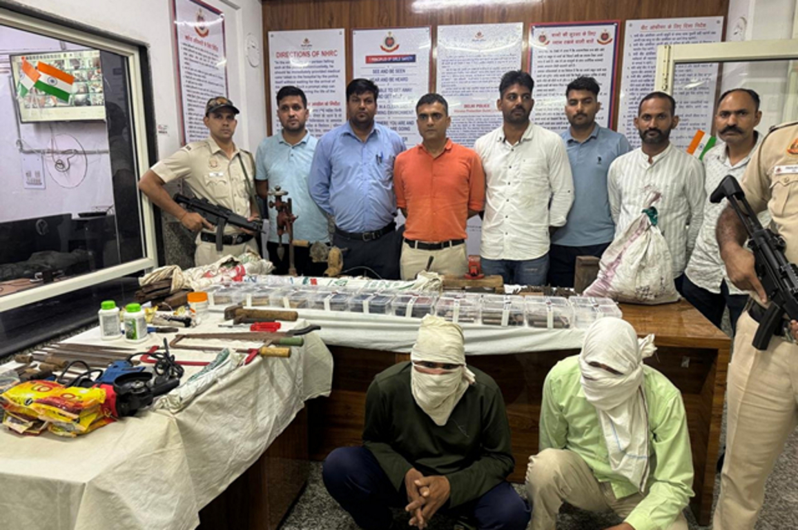 Delhi Police busts illegal arms factory with stockpile of weapons; 3 held