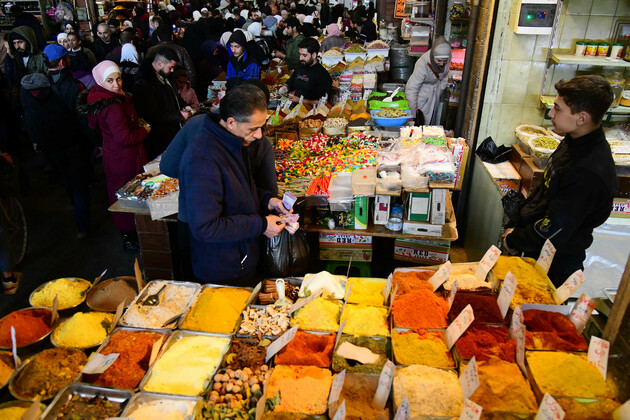 SYRIA-DAMASCUS-RAMADAN-SHOPPING