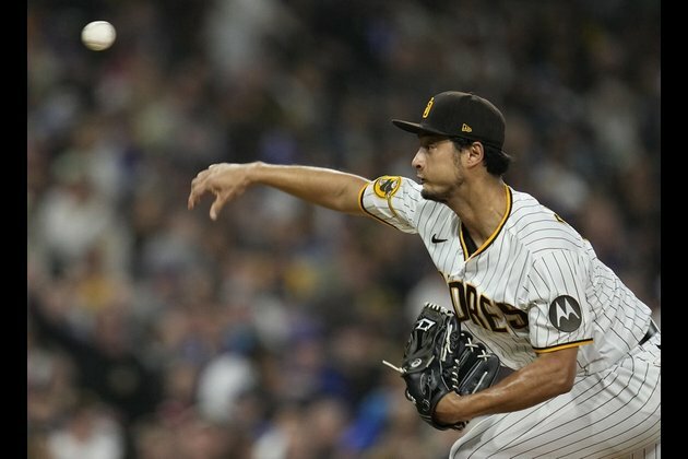 Padres bring search for consistency to Colorado