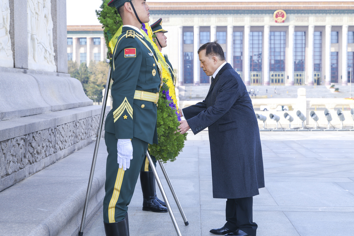 CHINA-BEIJING-THAILAND'S KING-MONUMENT-TRIBUTE (CN)
