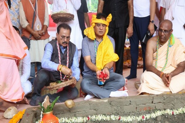 Assam CM lays foundation, performs bhumi pujan for centralised community kitchen in Nalbari