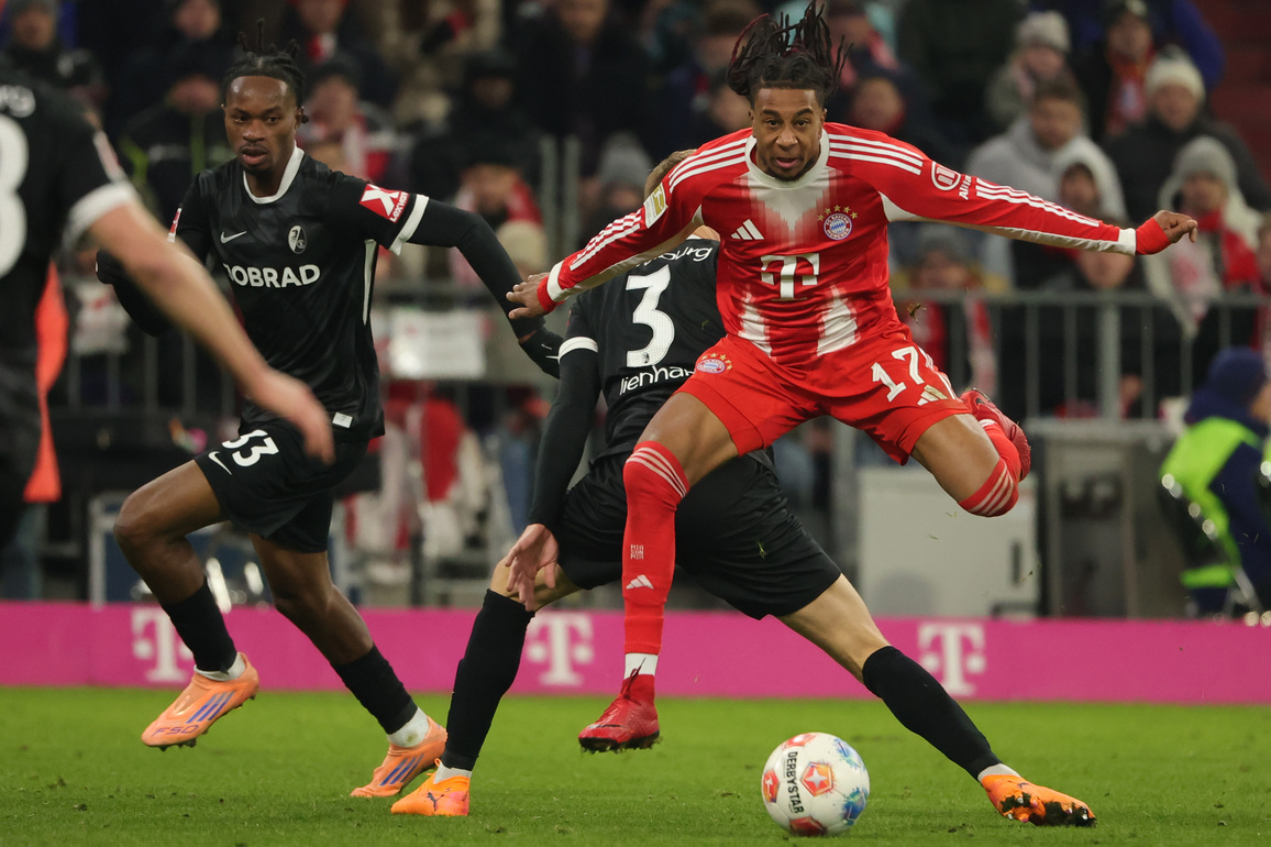 (SP)GERMANY-MUNICH-FOOTBALL-BUNDESLIGA-BAYERN MUNICH VS FREIBURG