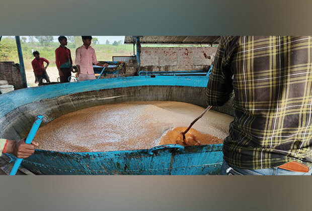 In a first, Muzaffarnagar's GI-tagged jaggery exported to neighboring Bangladesh