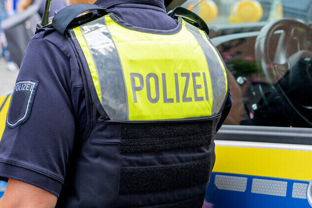 At least two dead after car ploughs into crowd in Germany 