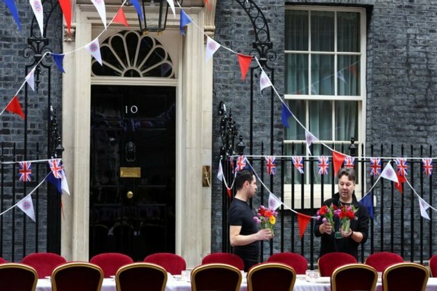 London: Car crashes into Downing street gates, man arrested